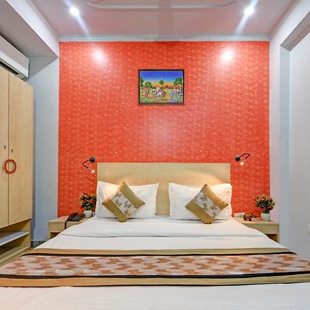 Royal Spark Inn1 - Medicity Gurugram, Near Medanta Hospital Ґурґаон Екстер'єр фото