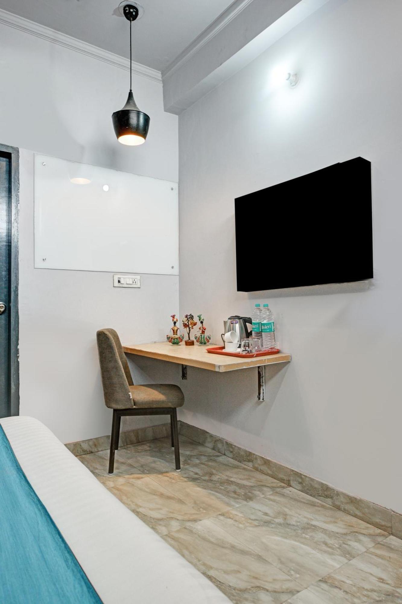 Royal Spark Inn1 - Medicity Gurugram, Near Medanta Hospital Ґурґаон Екстер'єр фото