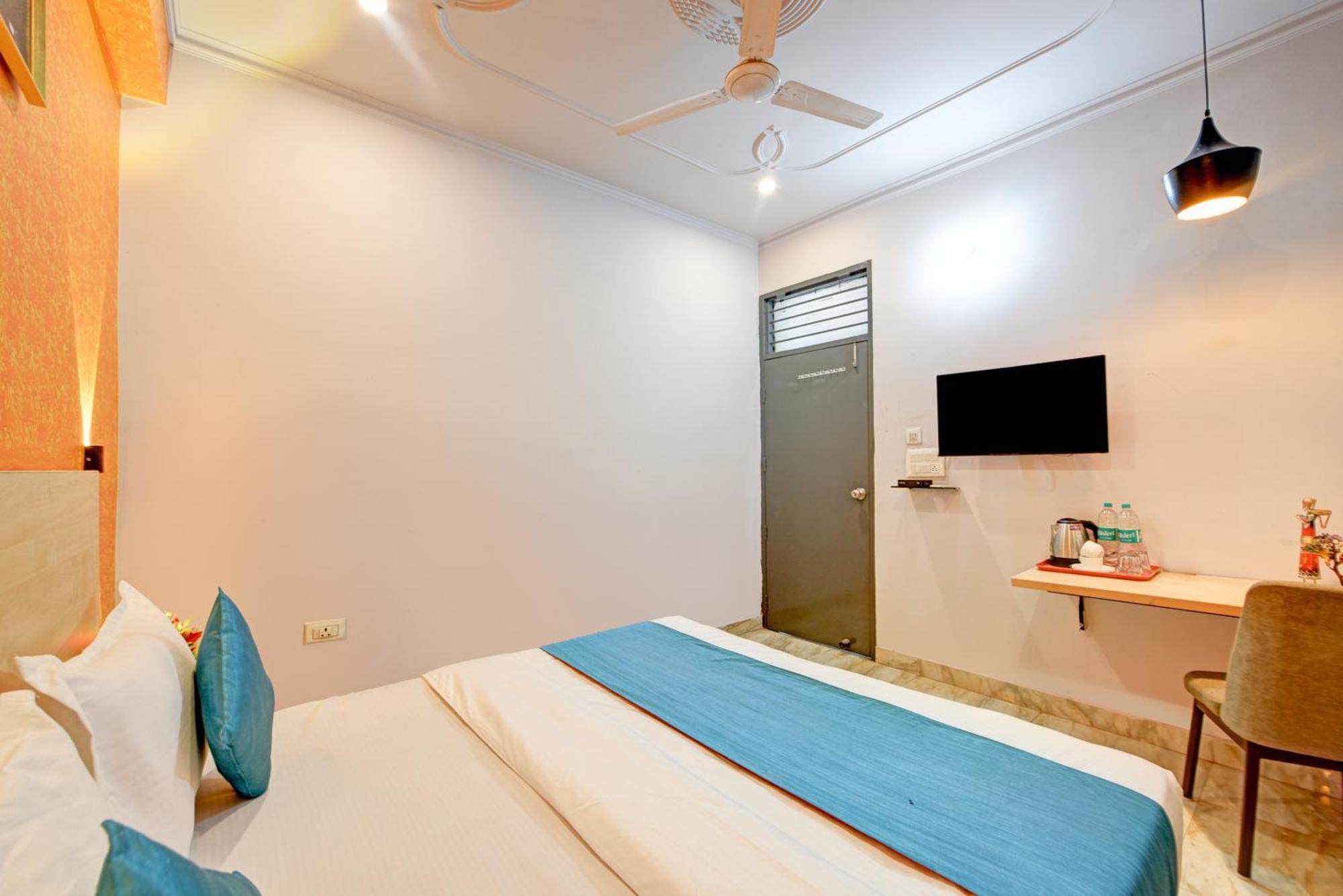 Royal Spark Inn1 - Medicity Gurugram, Near Medanta Hospital Ґурґаон Екстер'єр фото