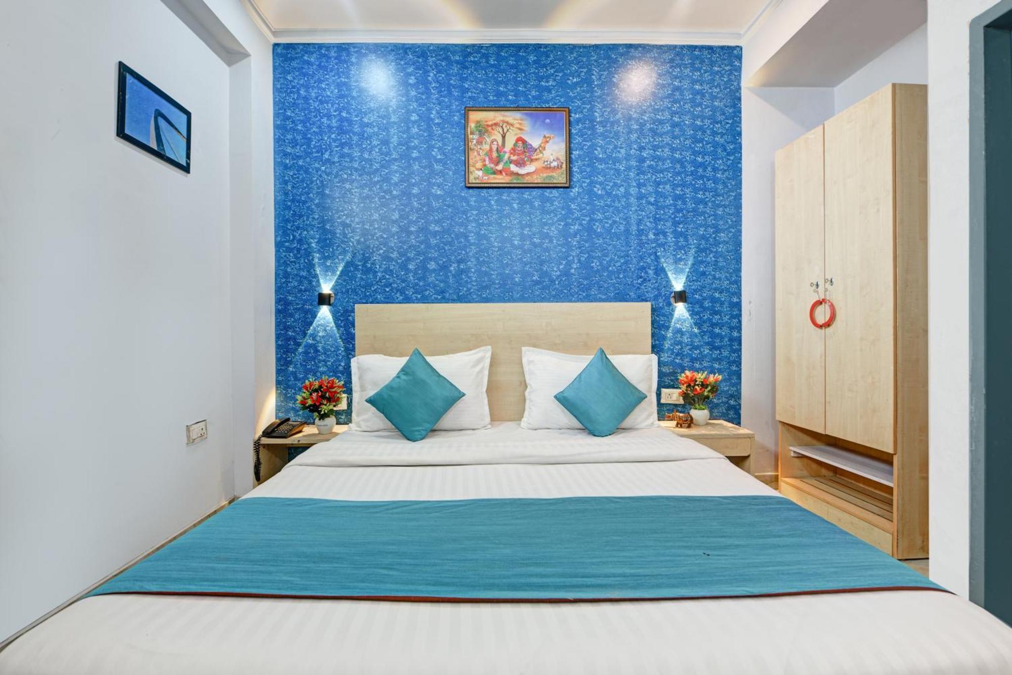 Royal Spark Inn1 - Medicity Gurugram, Near Medanta Hospital Ґурґаон Екстер'єр фото